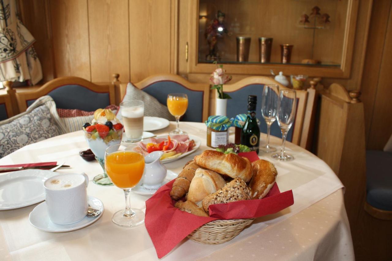 Restaurant-Cafe-Pension Himmel لاندشوت المظهر الخارجي الصورة
